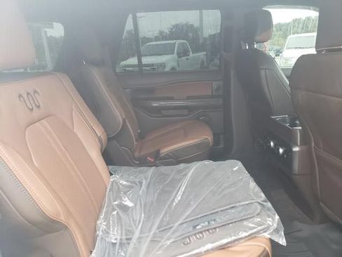 Used 2024 Ford Expedition Max King Ranch AWD/4WD image 19