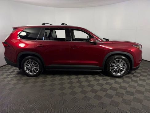 Used 2024 Toyota Grand Highlander Platinum image 10