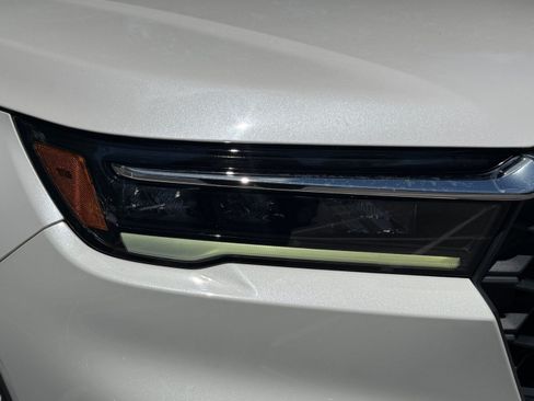 Used 2024 Honda Pilot EX-L image 35