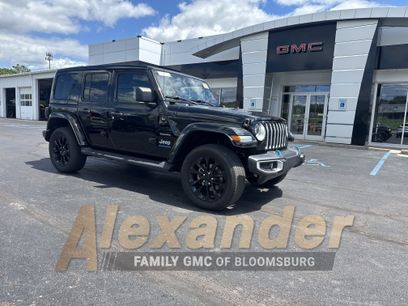 Used 2023 Jeep Wrangler Unlimited Sahara w/ Cold Weather Group