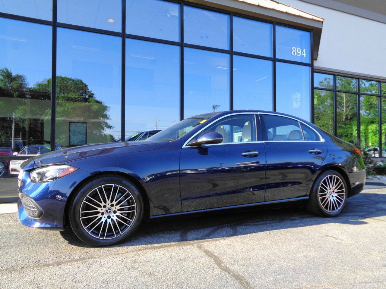 Used 2023 Mercedes-Benz C 300 4MATIC Sedan image 1