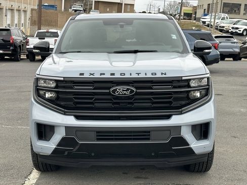 New 2026 Ford Expedition Platinum w/ Stealth Appearance Package image 12