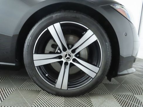 Used 2025 Mercedes-Benz C 300 C 300 image 33