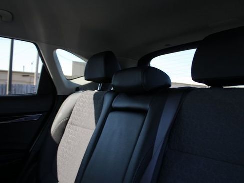 Certified 2024 Kia Seltos X-Line image 17