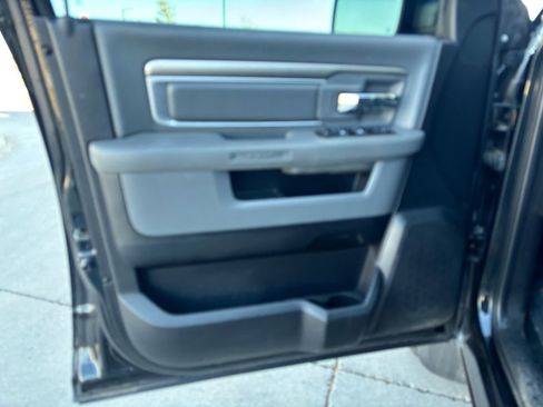 Used 2016 RAM 1500 Big Horn AWD/4WD image 9