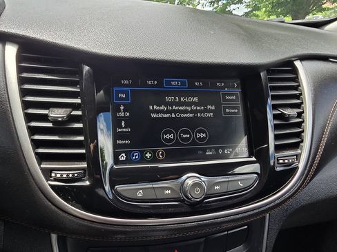 Used 2018 Chevrolet Trax LT AWD/4WD image 21