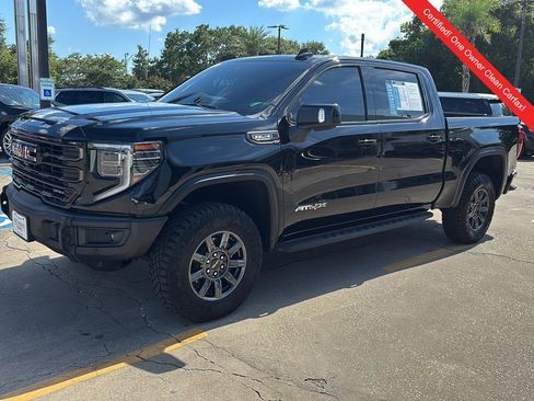 Used 2024 GMC Sierra 1500 AT4X image 3