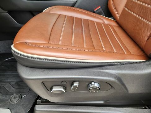 Used 2024 GMC Sierra 2500 Denali Ultimate image 18