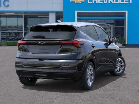 New 2027 Chevrolet Bolt LT w/ Comfort Package FWD image 4