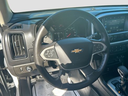 Used 2022 Chevrolet Colorado LT w/ Fleet Safety Package image 11