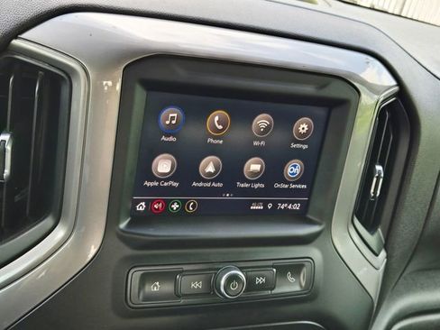 Used 2022 Chevrolet Silverado 2500 Custom w/ Custom Value Package AWD/4WD image 23