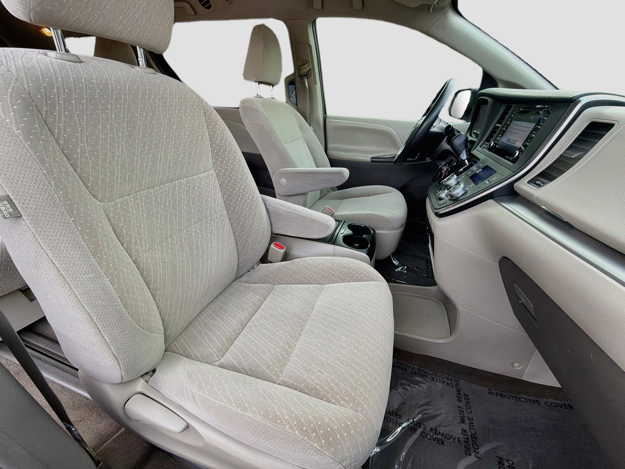 Used 2018 Toyota Sienna LE AWD/4WD image 31