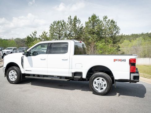 New 2026 Ford F350 XLT w/ XLT Premium Package AWD/4WD image 7