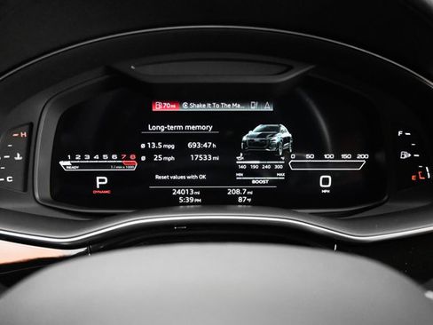 Used 2023 Audi RS Q8 w/ Black Optic Package image 77