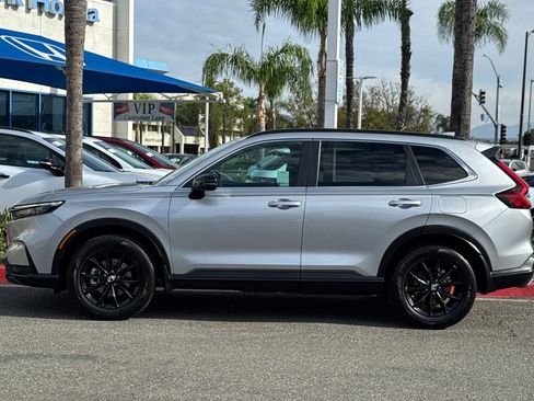 Used 2023 Honda CR-V Sport image 2