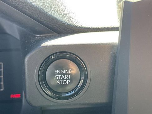 Used 2024 Toyota Tacoma SR5 image 15