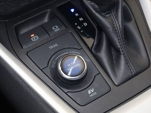 Used 2021 Toyota RAV4 XSE image 25