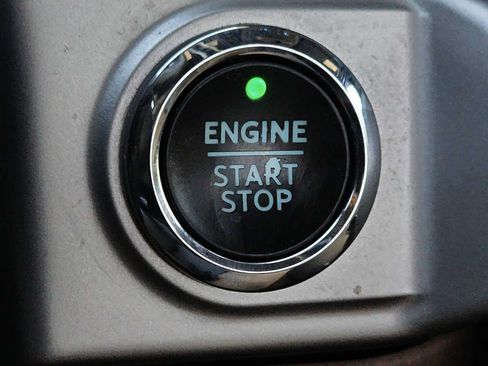 Used 2022 Ford F150 XLT w/ Equipment Group 302A High AWD/4WD image 23