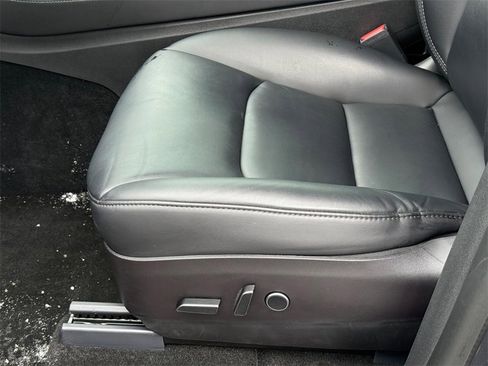 Used 2021 Tesla Model Y Performance image 20