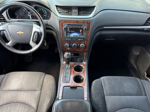 Used 2014 Chevrolet Traverse LT w/ All-Star Edition AWD/4WD image 13