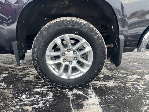 Used 2023 Chevrolet Silverado 1500 LT image 36