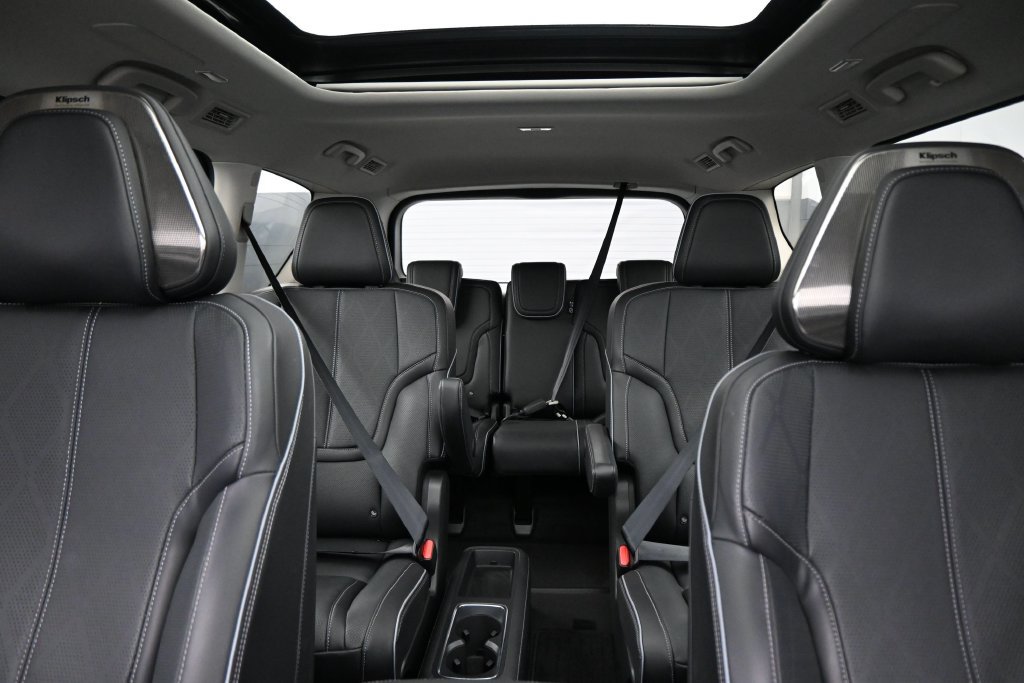 Used 2025 INFINITI QX80 Sensory w/ Exterior Package AWD/4WD image 26