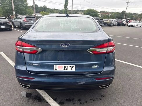 Used 2019 Ford Fusion SE AWD/4WD image 7