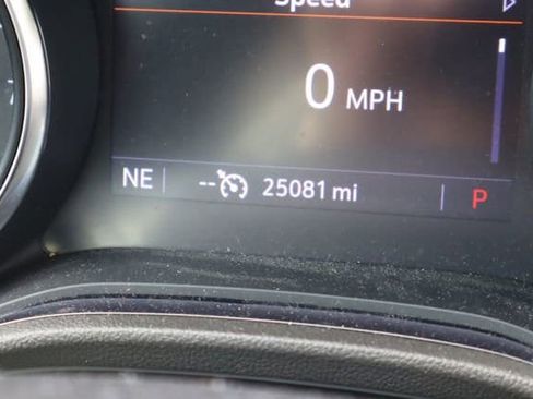 Used 2020 Buick Encore GX Select w/ Sport Touring Package FWD image 9