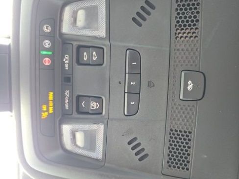 Used 2020 Cadillac XT6 Premium Luxury image 20