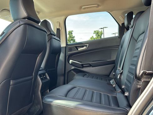 Used 2024 Ford Edge SEL w/ Convenience Package AWD/4WD image 23