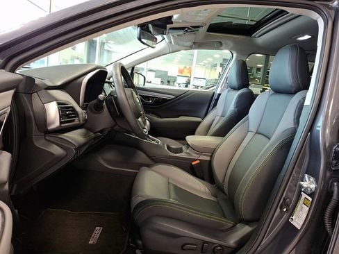 Used 2025 Subaru Outback Onyx Edition XT image 13