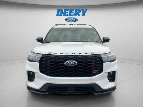 Used 2025 Ford Explorer ST w/ Sun And Sound Package AWD/4WD image 14
