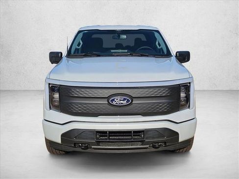 New 2025 Ford F150 Lightning XLT w/ Max Trailer Tow Package image 6