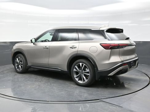 Used 2023 INFINITI QX60 Luxe w/ Cargo Package AWD/4WD image 4