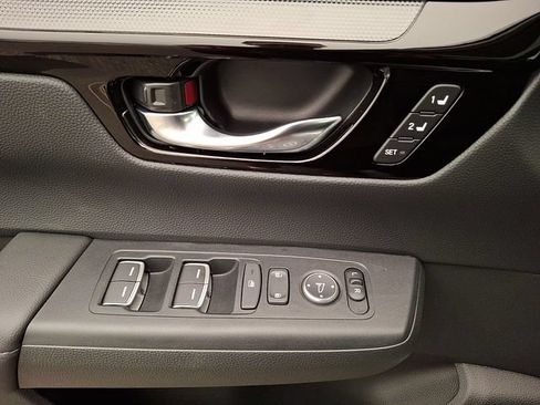 Used 2026 Honda CR-V EX-L image 13