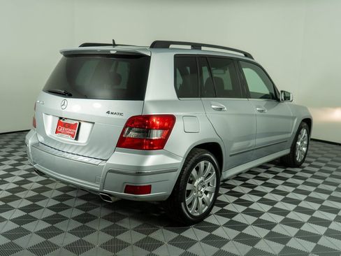 Used 2011 Mercedes-Benz GLK 350 4MATIC image 6