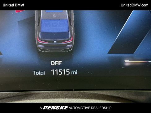 Used 2025 BMW i7 xDrive60 w/ Executive Package AWD/4WD image 14