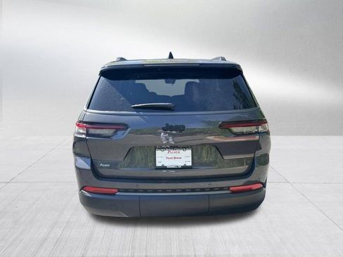 New 2026 Jeep Grand Cherokee L Limited RWD image 6