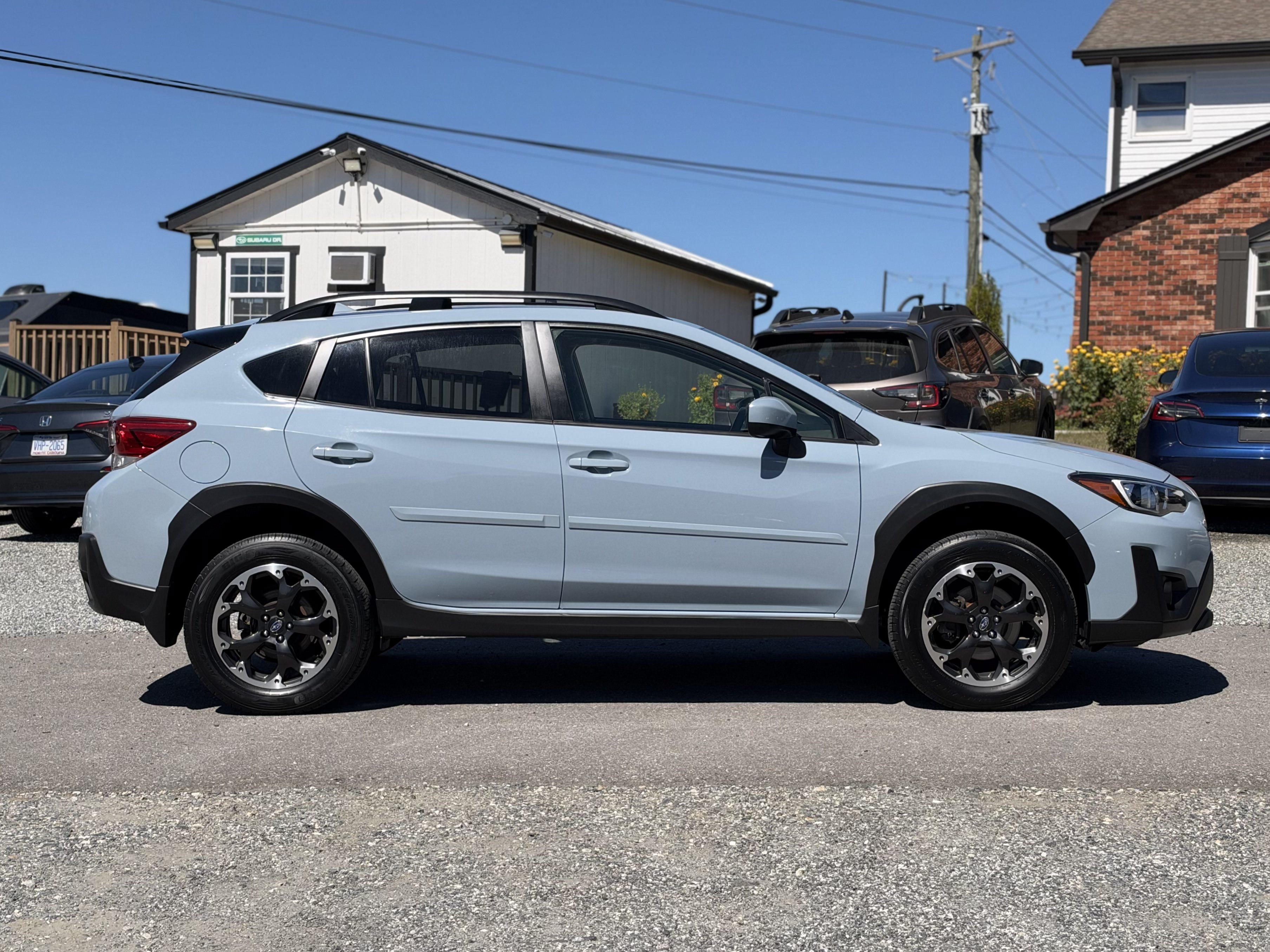 Used 2021 Subaru Crosstrek 2.0i Premium w/ Popular Package #2 AWD/4WD image 2