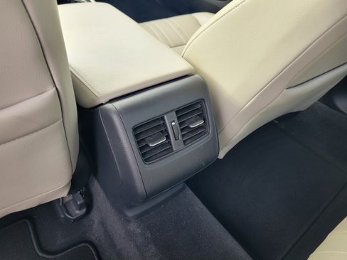 Used 2018 Honda Accord EX-L image 31