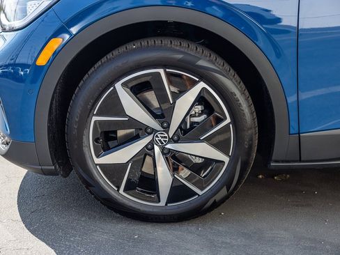 New 2025 Volkswagen ID.4 Pro S image 5