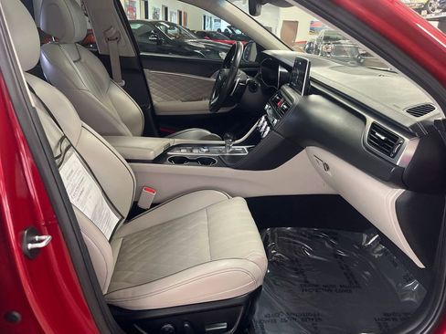 Used 2021 Genesis G70 2.0T w/ Prestige Package image 33