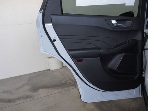 New 2026 Ford Escape ST-Line w/ Cold Weather Package image 37