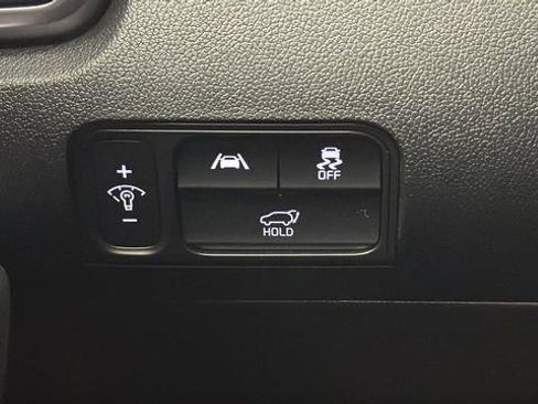 Used 2024 Kia Sorento EX AWD/4WD image 33