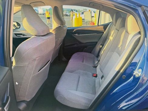 Used 2025 Toyota Camry LE w/ Convenience Package FWD image 5