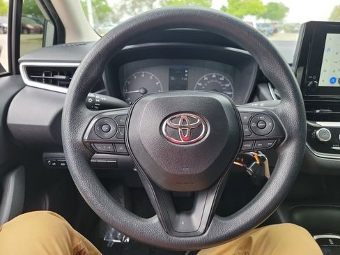 Used 2024 Toyota Corolla LE image 19