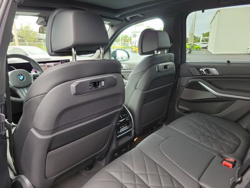 New 2026 BMW X5 sDrive40i w/ M Sport Package RWD image 9