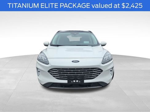 Certified 2022 Ford Escape Titanium w/ Titanium Elite Package image 3