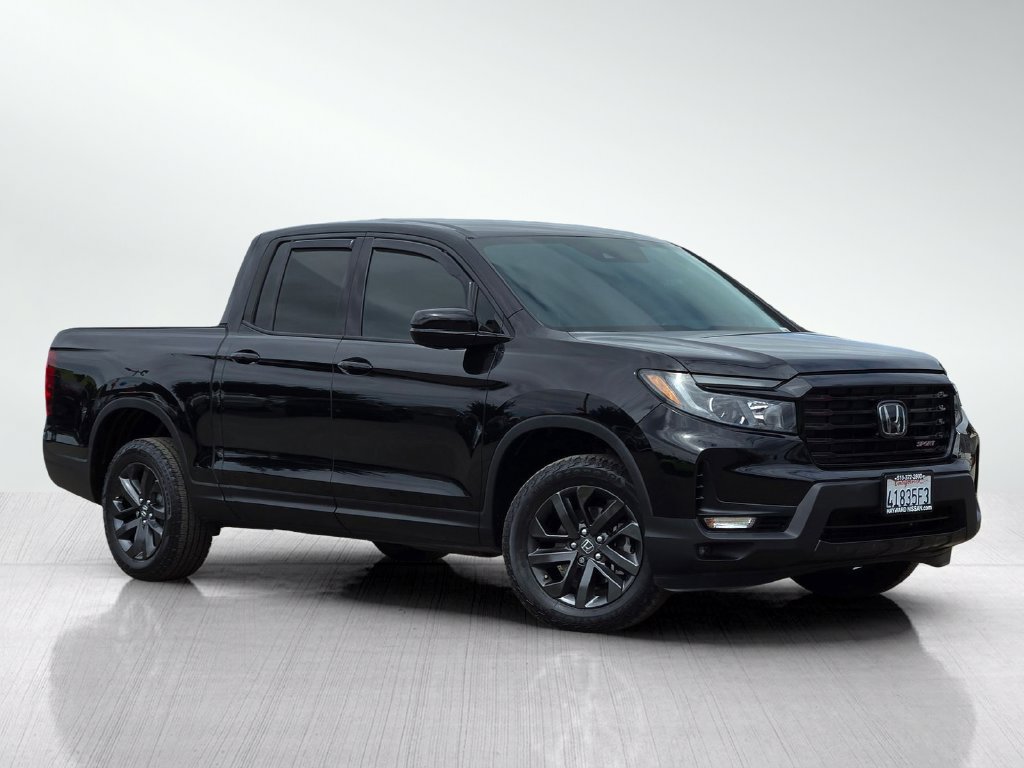 Used 2021 Honda Ridgeline Sport image 2
