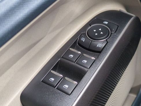 New 2025 Ford Maverick Lariat w/ 4K Tow Package image 24